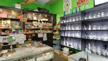 Irie Hawaii Smoke Shop Pahoa