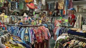 Bailey's Antiques and Aloha Shirts