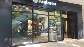 Sunglass Hut