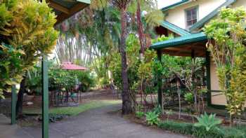 Pomaika'i Cafe