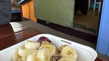 Waialua Bakery & Juice Bar