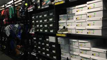 adidas Outlet Store Waipahu