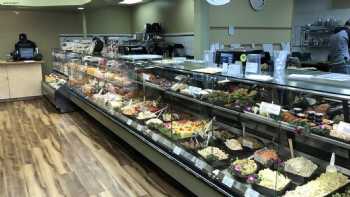 Wolfe's Market Kitchen and Deli