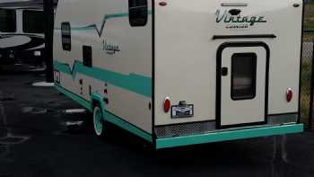 Castle Country RV - Helper