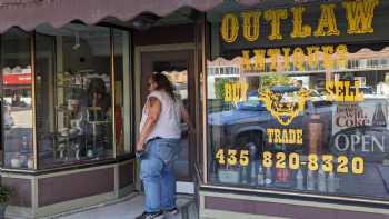 Outlaw Antiques