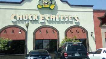 Chuck E. Cheese