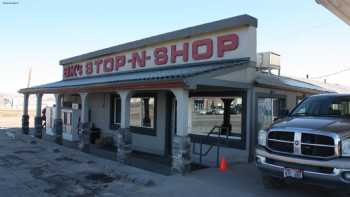 B K's Stop-N-Shop