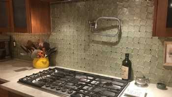 Apollo Granite and Countertops