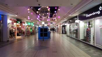 The Broadwalk Shopping Centre