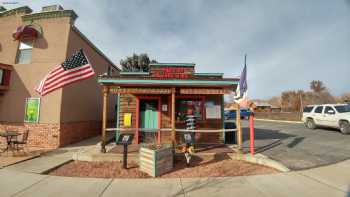 Moon Saloon Hard Ice Cream Shop