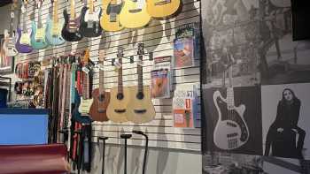 Mid-Valley Guitar Gallery