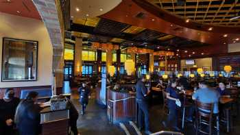 BJ's Restaurant & Brewhouse