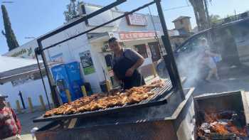 POLLOS AZADOS AL CARBON &quotEL CHARRO On 592 e. Clay ave "