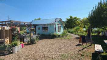 Sweet Pea Farm And Orchard