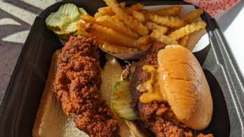 Dave's Hot Chicken