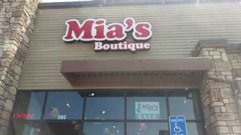 Mia's Boutique