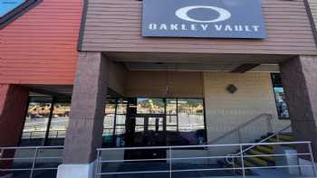 Oakley Vault