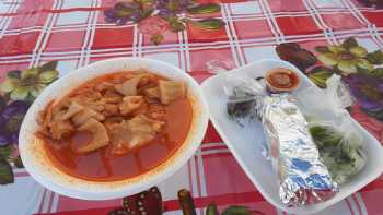 Menudo don Goyo