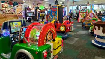 Chuck E. Cheese