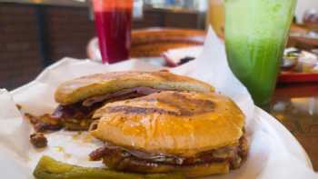 Tortas El Charro