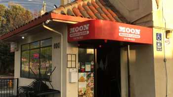 Moon Indian Restaurant