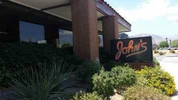 John's Restaurant