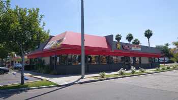 Carl's Jr.