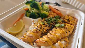 Nalu's Hawaiian Fish Grill & Tutu's Kitchen