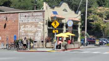 Lagunitas Grocery & Deli