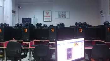 Can Internet Cafe