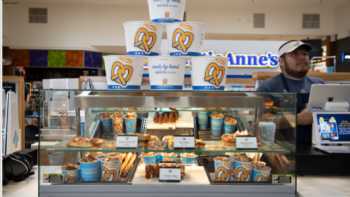 Auntie Anne's