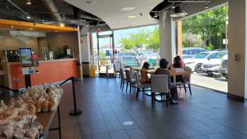 85°C Bakery Cafe - Milpitas