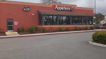 Applebee's Grill + Bar