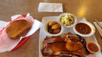 The Bear Pit Bar-B-Q Restaurant