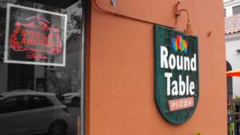 Round Table Pizza