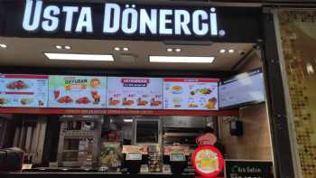 Usta Dönerci