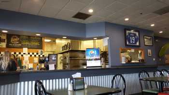 Players Restaurant and Sports Bar