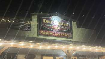 Dine n Dash Restaurant & Bar - Colfax