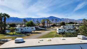 Oasis Palms RV Resort