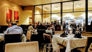 Fleming’s Prime Steakhouse & Wine Bar