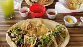 Lily's Tacos