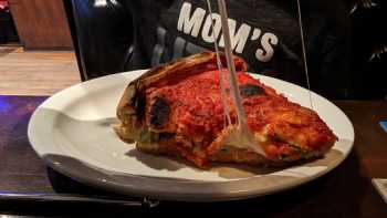 Romano's Italian Restaurant & Chicago Pizzeria