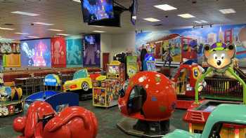 Chuck E. Cheese