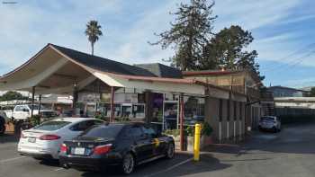 Sno White Drive-In