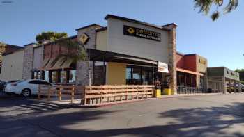 California Pizza Kitchen at Rolling Hills