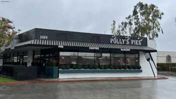 Polly's Pies Restaurant & Bakery