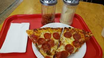 Alfalfa's Pizza and Deli