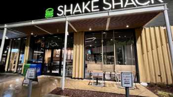 Shake Shack Stanford Shopping Center