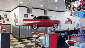 Tracey's Diner