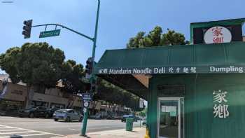 New Mandarin Noodle Deli